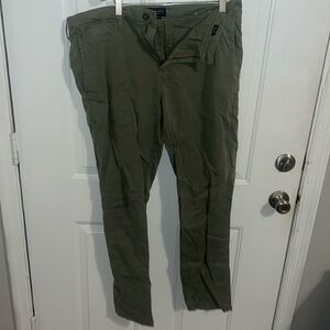 American Eagle Outfitters chino